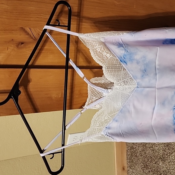 Bundle 5 for $15 NWOT Tank size 2XL - Picture 2 of 6